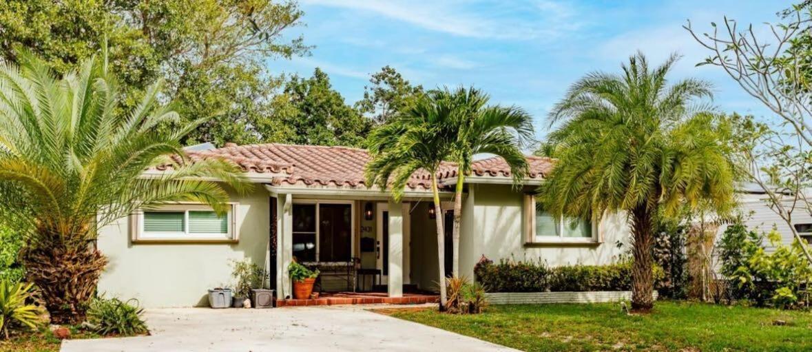 Uhost Ai - Updated 1B1B Hideaway - Sleeps 3 Hollywood Extérieur photo
