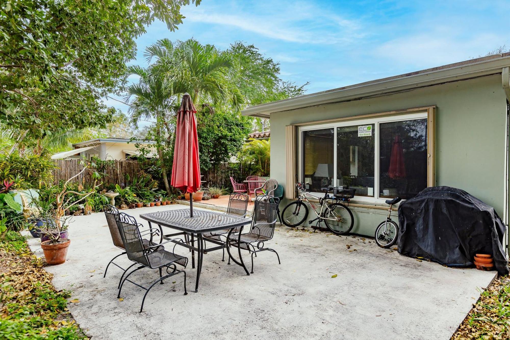 Uhost Ai - Updated 1B1B Hideaway - Sleeps 3 Hollywood Extérieur photo